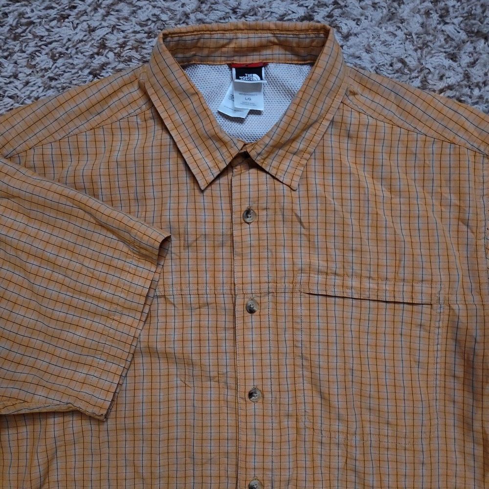 The North Face Yellow Plaid‎ Men Sz L Short Sleeve Button Up Shirt